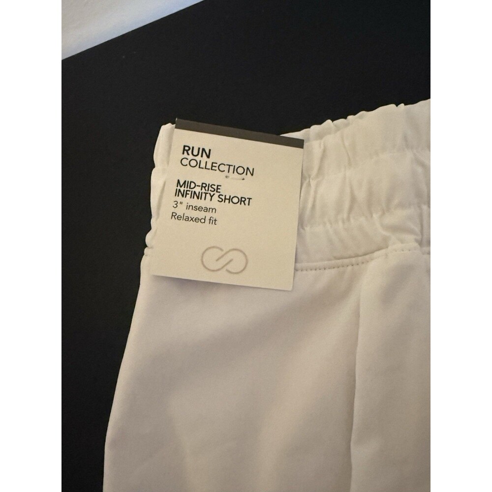 CALIA Infinity Run Short Womens XL Pure White Mid-Rise 3" Inseam Relaxed Fit NWT - Picture 2 of 5